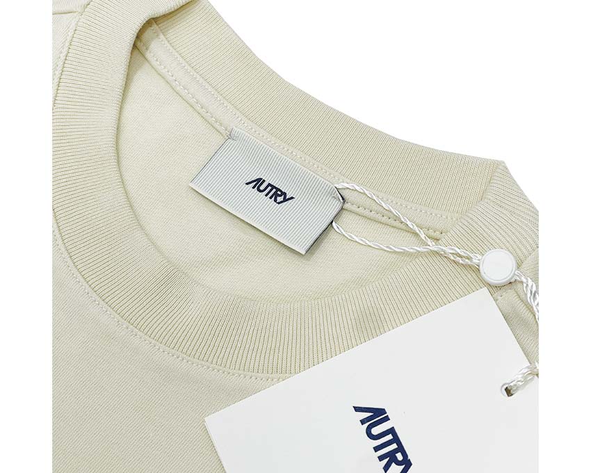 Autry T-Shirt Cotton Cream TSPM87CS — vue lifestyle t-shirt crème premium Autry