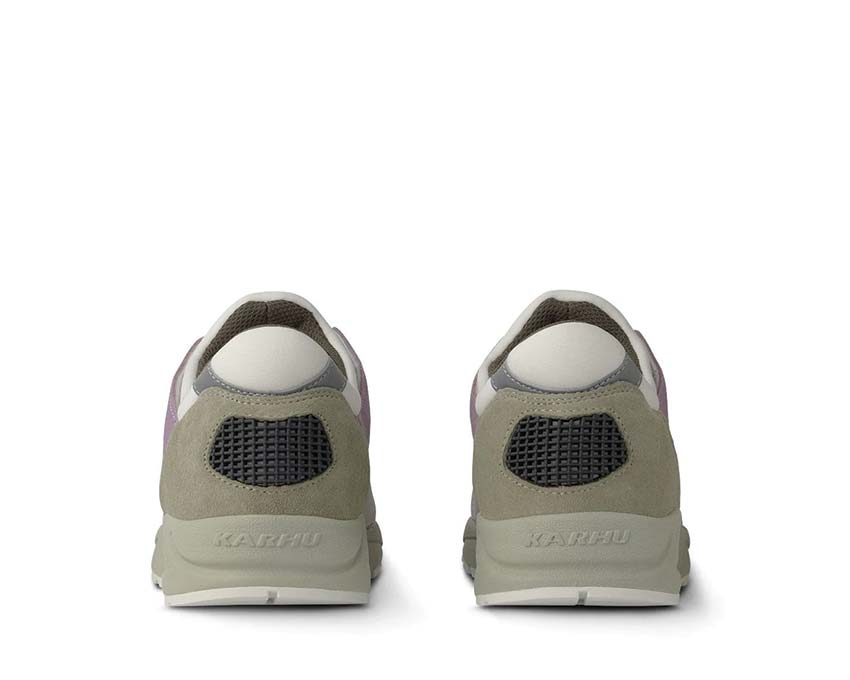 Karhu Aria 95 Dawn Blue/Orchid Petal Detail — Dawn Blue und Orchid Petal Farbe