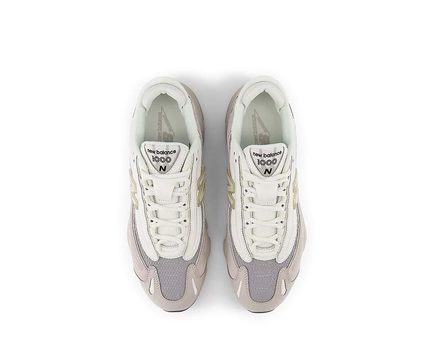New Balance 1000 Moonrock Detail — gesticktes Retro-N-Logo