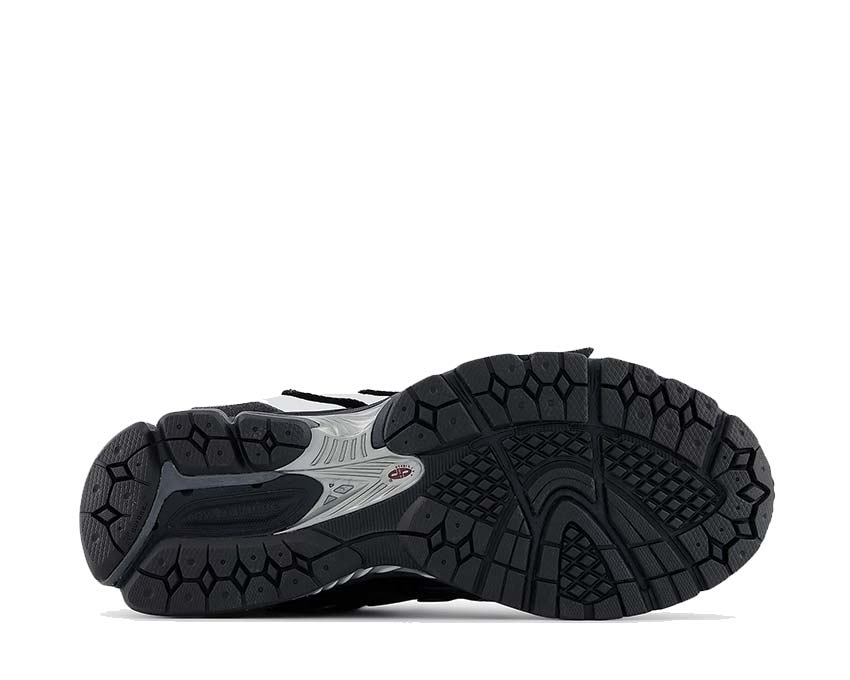 New Balance 1906AF Black — vue arrière talon logo N