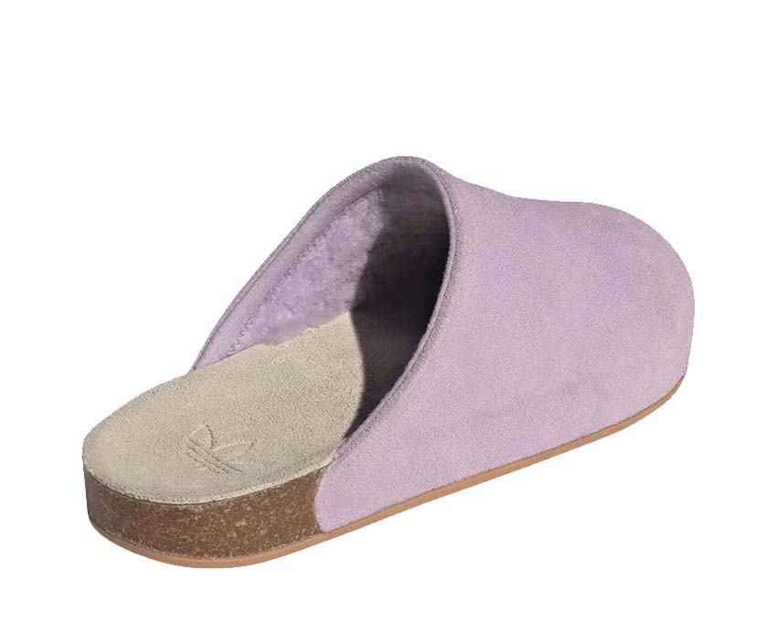 Adidas Adimule Powder Plum detail — elastic strap secure fit