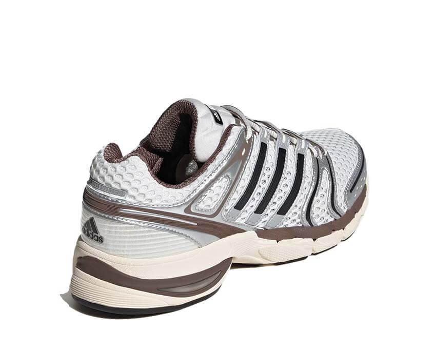 Adidas Adistar Control 5 Cloud White détail — support médio-pied contrôle blanc