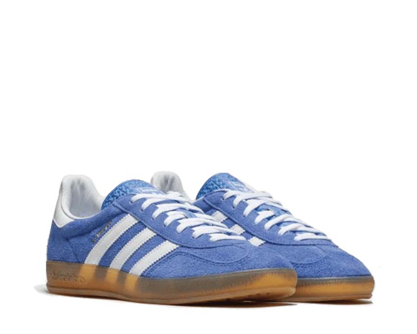 Adidas Gazelle Indoor W Bleu vue latérale — silhouette fine et 3 bandes
