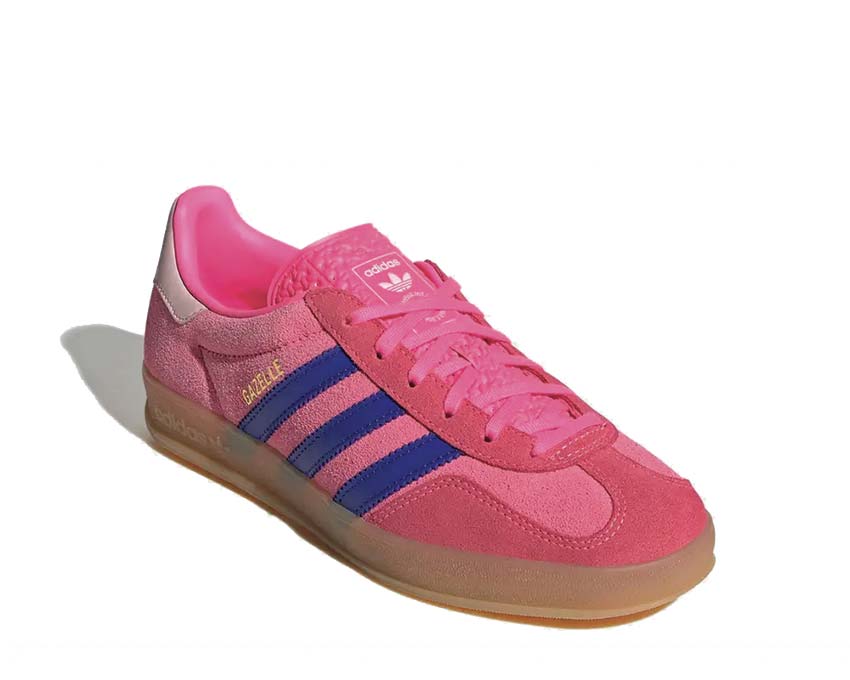 Adidas Gazelle Indoor W Lucid Pink vue latérale — trois bandes et empiècement daim