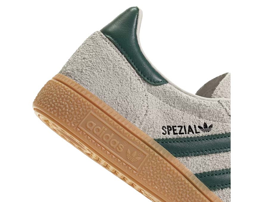 Adidas Handball Spezial Alumina vue latérale — silhouette handball vintage