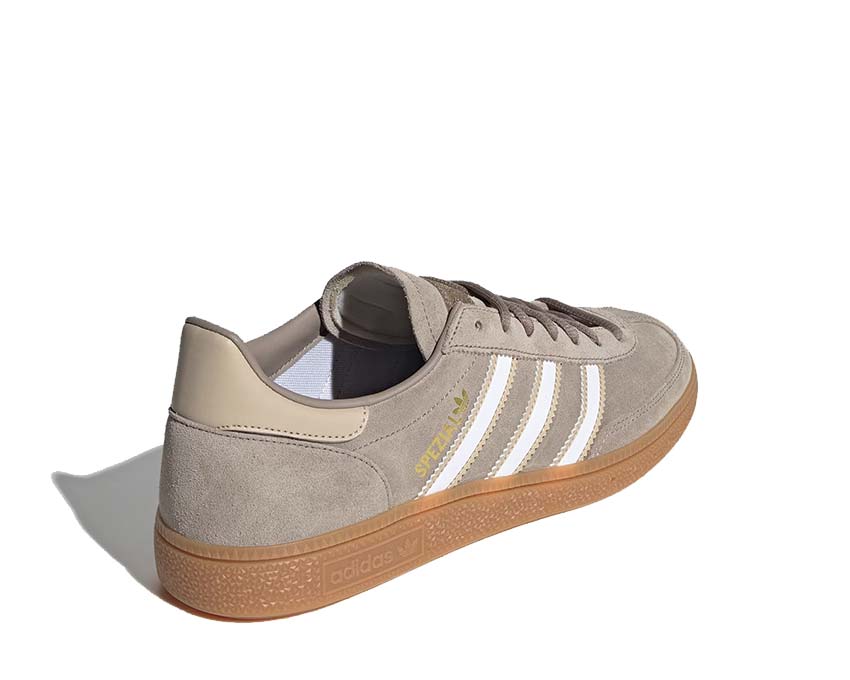 Adidas Handball Spezial Chalky Brown détail — tige suède marron chalky brown