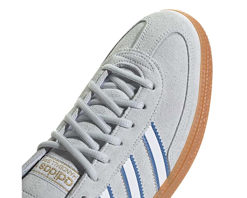Adidas Handball Spezial Halo Blue vue latérale — silhouette basse et bande blanche