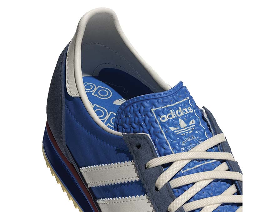 Adidas SL 72 OG Blue Bird vue latérale — silhouette running vintage 3 bandes