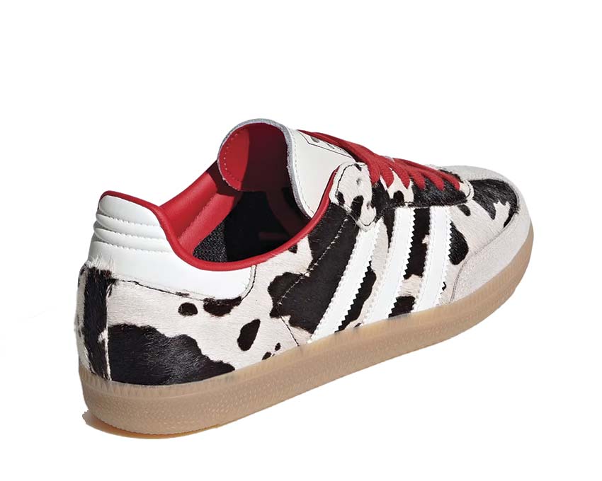 Adidas Samba OG W Cow Cloud White détail — tige cuir motif animal print