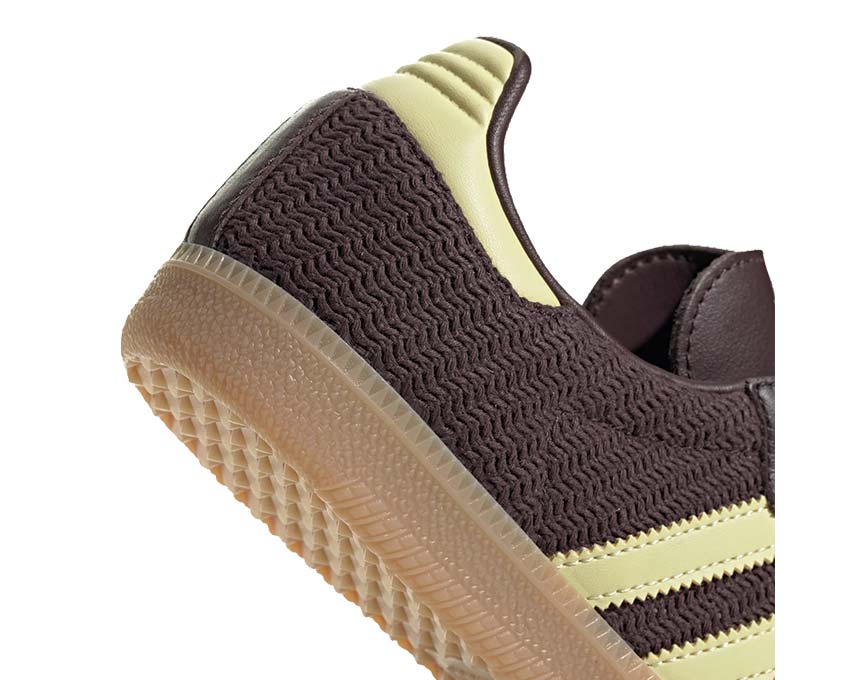 Adidas Samba OG Shadow Brown vue latérale — silhouette Samba classique