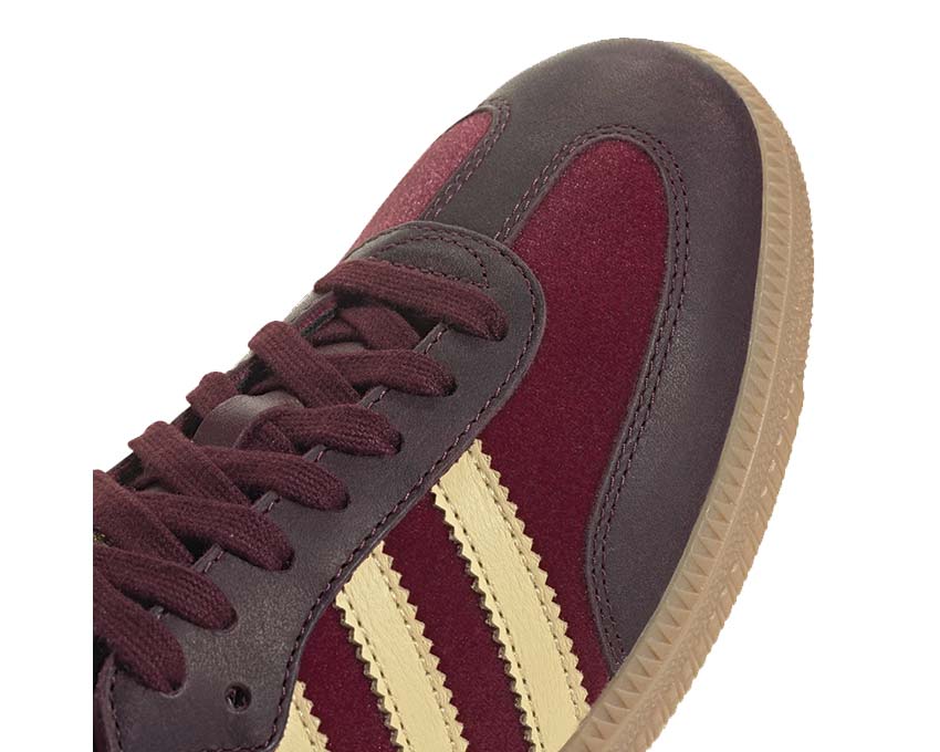 Adidas Samba OG W Sharp Red vue latérale — T-toe Samba signature