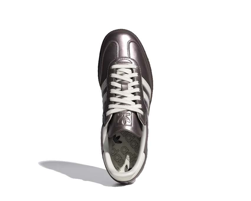 Adidas Samba OG W Metallic Purple détail — languette T-Toe et Three Stripes