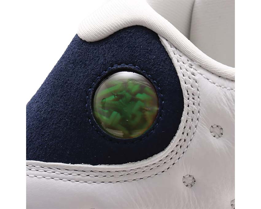 Jordan Air Jordan 13 Retro Midnight Navy vue latérale — cuir et mesh bleu nuit