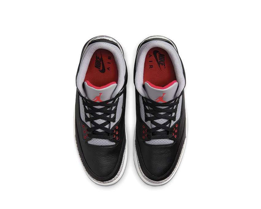 Jordan Air Jordan 3 Retro Black Cement détail — tige elephant print iconique