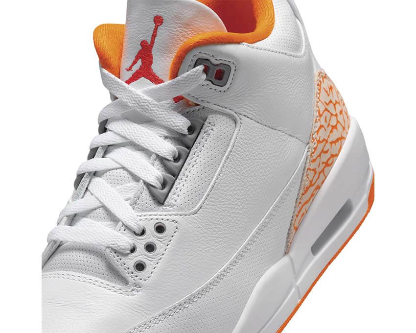 Air Jordan 3 Retro W Orange Citrus vue latérale — tige cuir orange femme Jordan 3