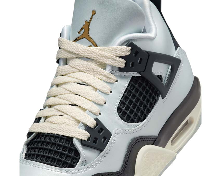 Air Jordan 4 Retro GS Pure Platinum vista lateral — mesh platino oro GS