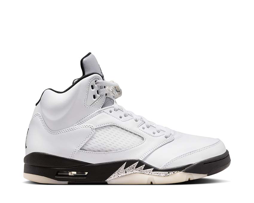 Jordan Air Jordan 5 Retro White and Black White Black Sail Metallic Silver — sneaker homme retro