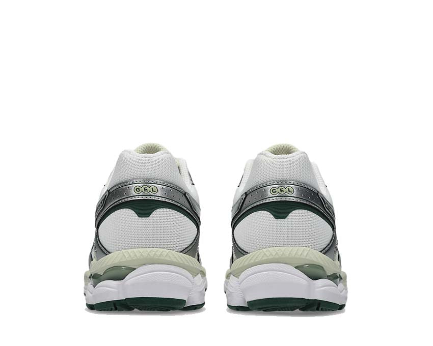 Asics Gel Cumulus 16 Forest Night semelle — GEL avant/arrière FluidRide