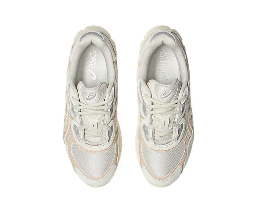 Asics Gel NYC Oatmeal/Bisque détail — mesh et suède 90s