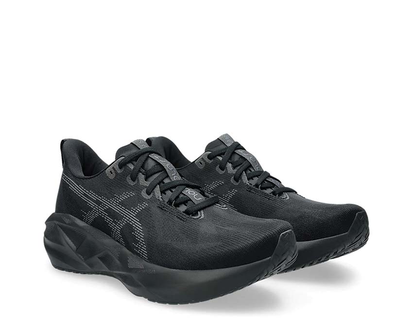 Asics Novablast 5 Black/Carrier Grey vue latérale — tige mesh légère