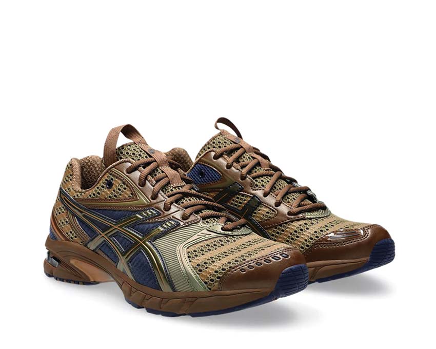 Asics UB9-S Gel DS Trainer 14 Desert Camp/Classic Red vue latérale — design exclusif
