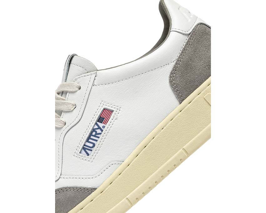 Autry Medalist Low Fil à Fil vue latérale — cuir texturé bicolore premium