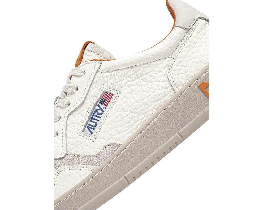 Autry Medalist Low vue latérale — cuir et daim sport bicolore
