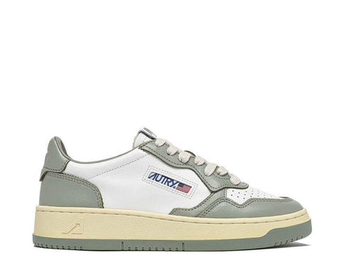 Autry Medalist Low Cuir Blanc/Bleu — sneaker homme cuir blanc bleu rétro sport