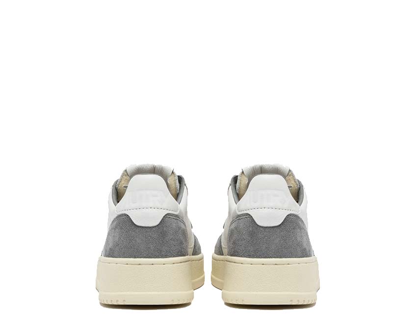 Autry Medalist Low Goat Suede White Grey suela — suela de goma vintage