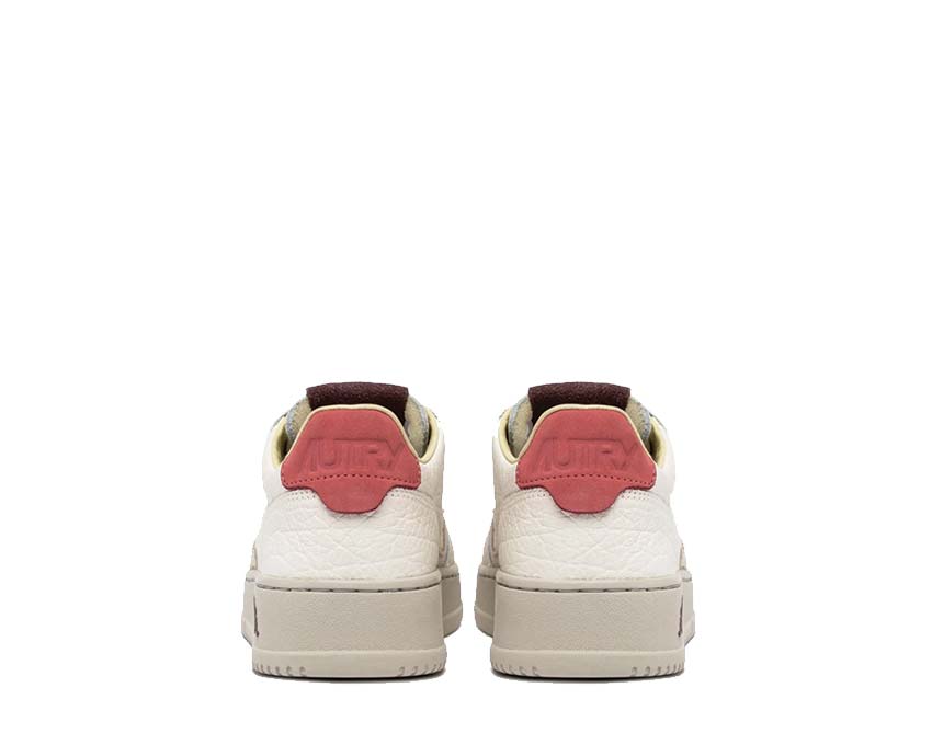 Autry Medalist Low W Nubuck Suede Rose Sand Sohle — Vintage-Gummisohle