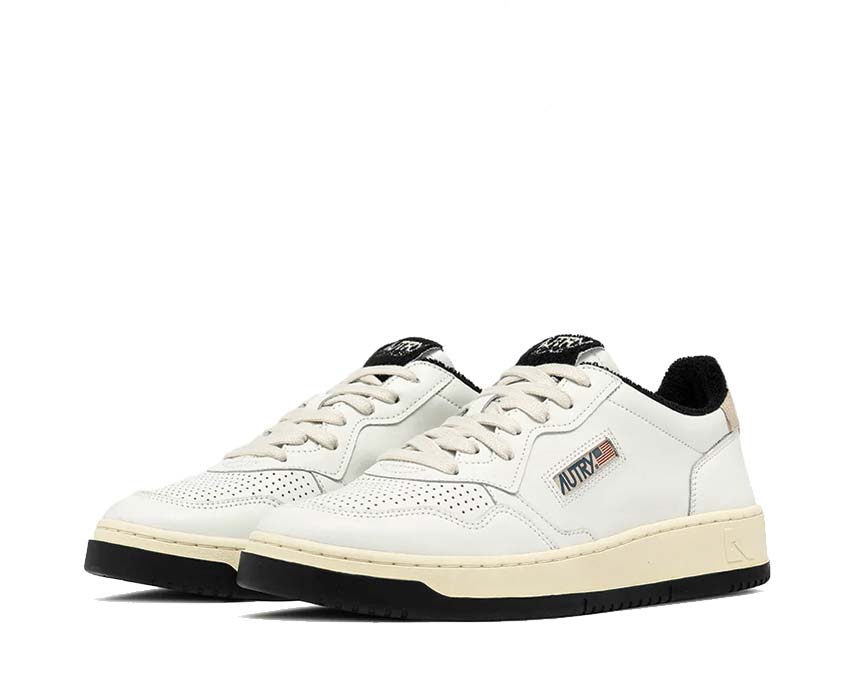 Autry Medalist Low Virgin Sponge White Black Seitenansicht — Leder und Wildleder