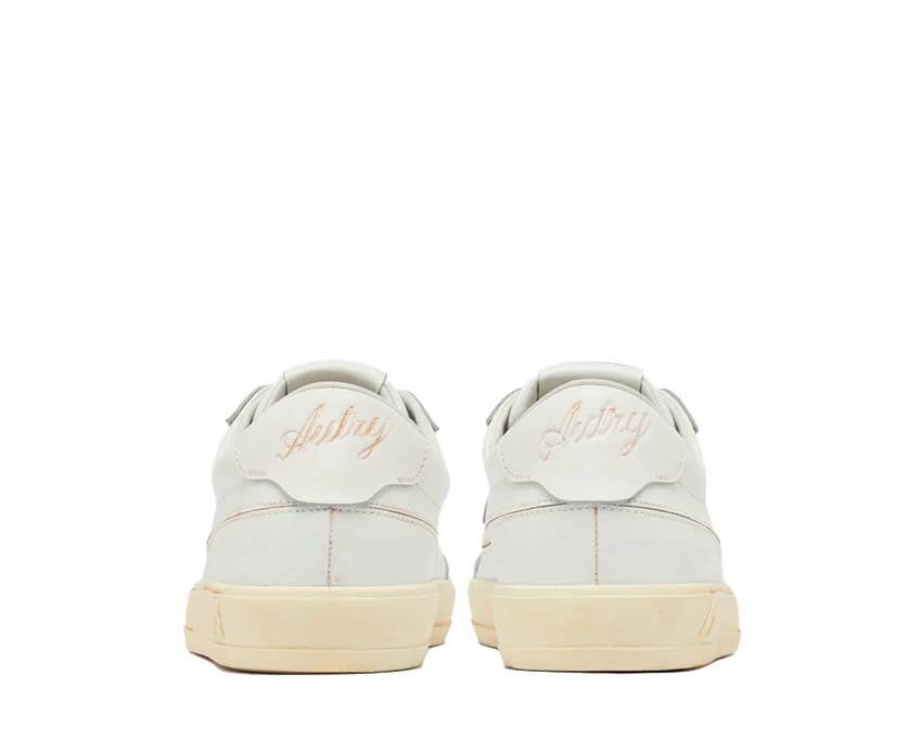 Autry Windscape Low Super Vintage détail — détail cuir blanc logo Autry vintage