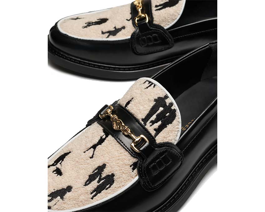Filling Pieces Loafer Generations Black vista lateral — cuero negro liso Generations