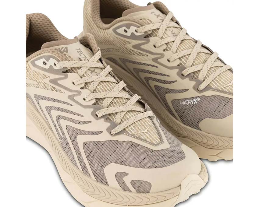 HOKA Tecton X 2 Oatmeal vista lateral — tecnología Meta-Rocker