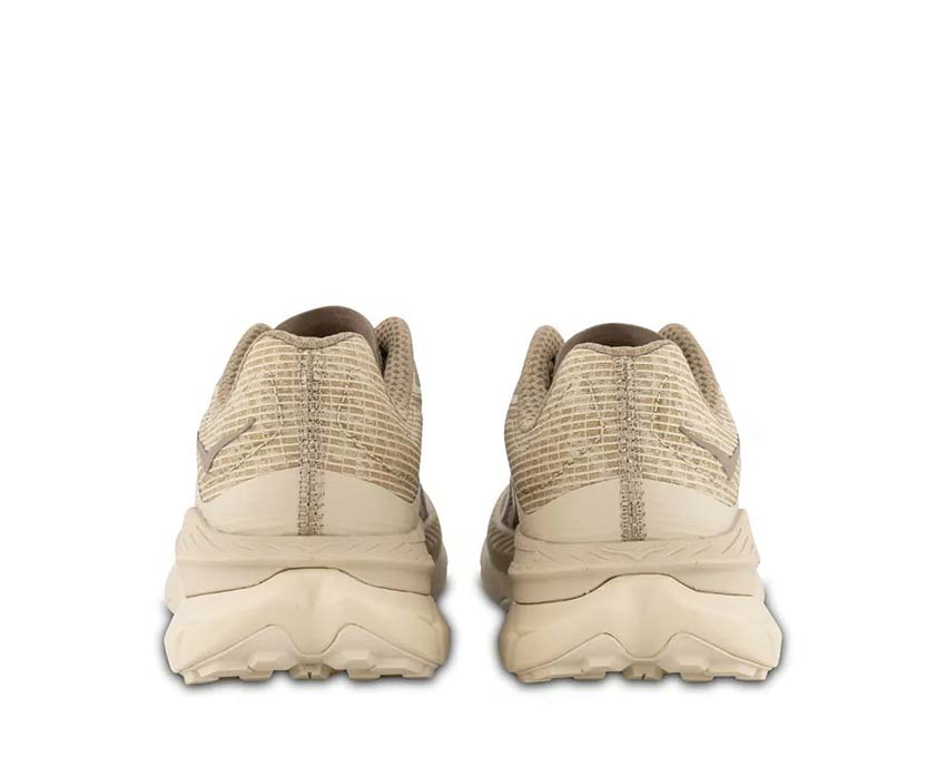 HOKA Tecton X 2 Oatmeal suela — amortiguación maximal