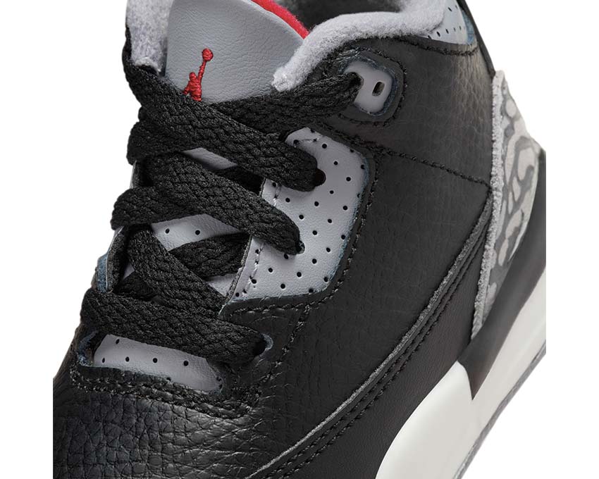 Jordan 3 Retro TD Black — vue avant enfant noir