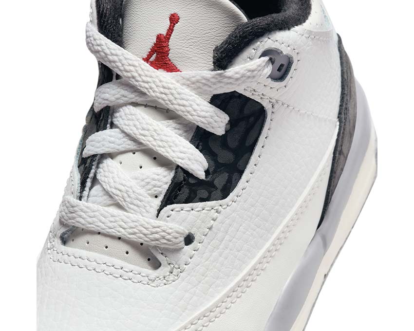 Jordan 3 Retro TD White — vue trois quarts enfant blanc