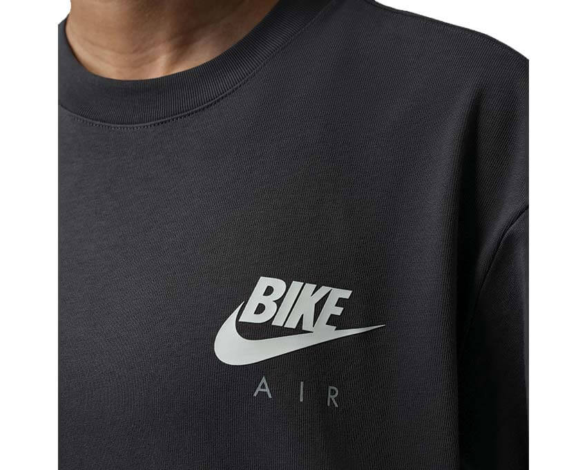 Jordan BIKE AIR Nigel Sylvester Tee Anthracite — vista trasera gráfico collab BMX