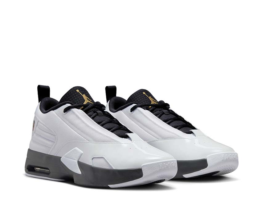 Jordan Max Aura 6 White Metallic Gold Black — détail unité Max Air visible