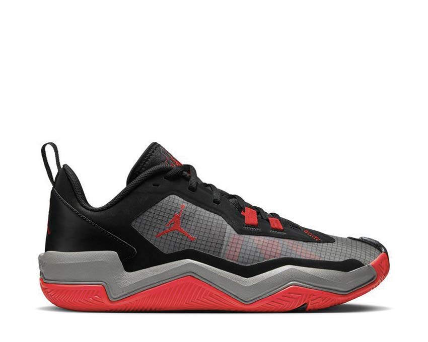 Jordan One Take 4 Black Flat Pewter University Red — zapatilla de baloncesto hombre performance