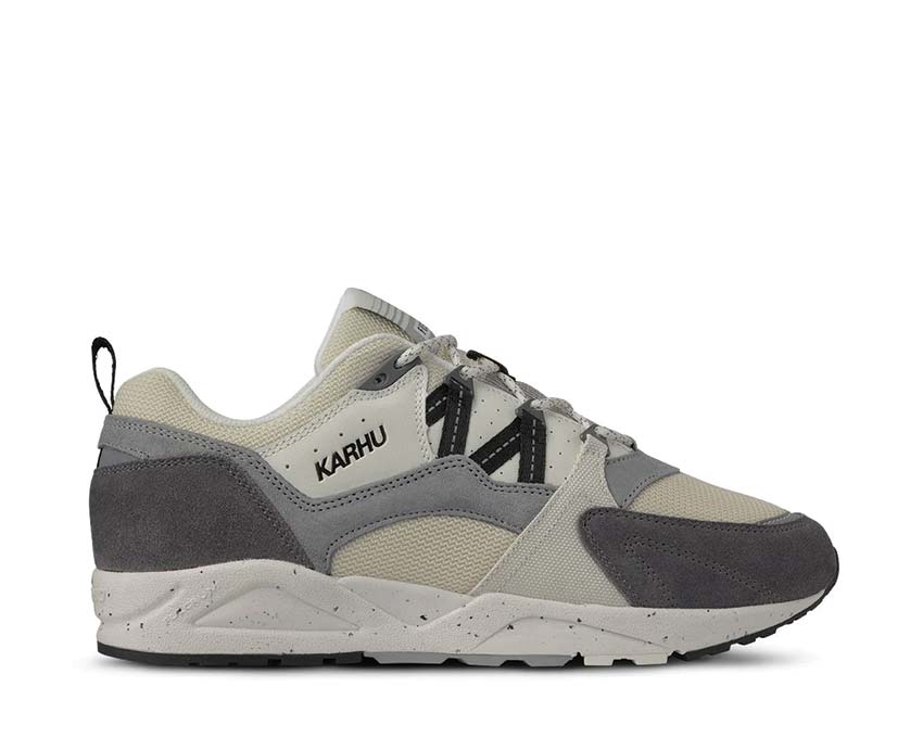 Karhu Fusion 2.0 Jet Black — Herren-Sneaker Running Lifestyle Finnland schwarze Farbe