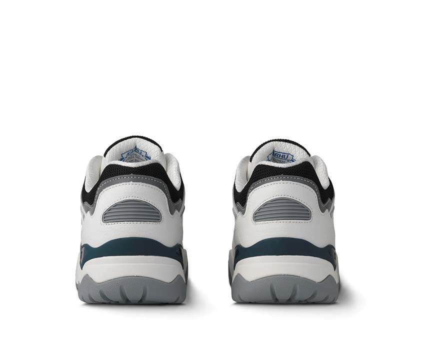 Karhu Fusion XT Bright White Deep Dive detalle — logo oso Karhu bicolor