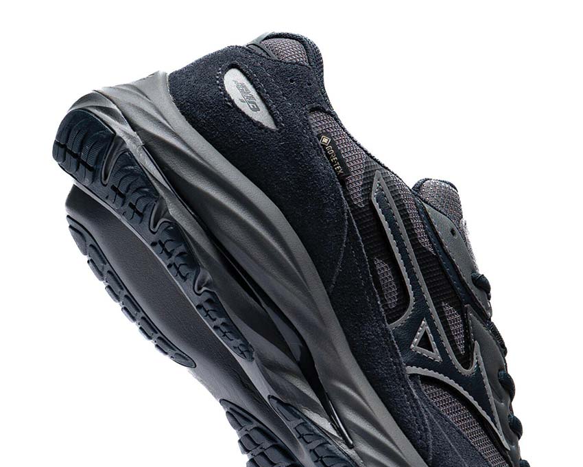 Mizuno Wave Rider Beta GTX Black détail — membrane Gore-Tex imperméable