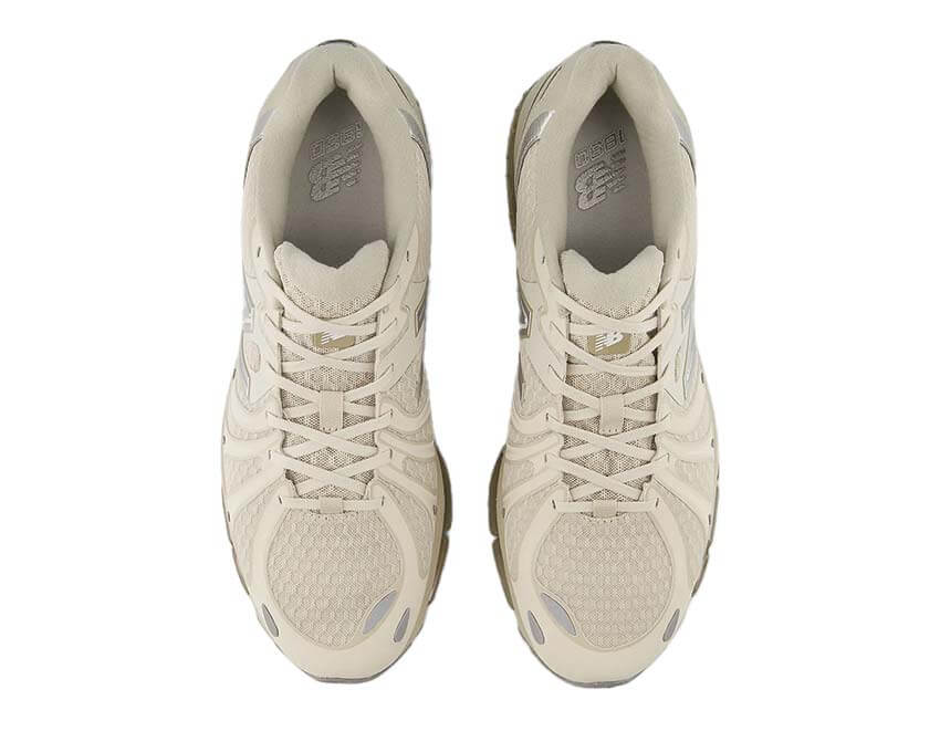 New Balance 1890 Linen détail — empiècements mesh et logo N coloris lin