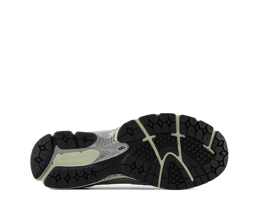New Balance 1906L Loafer Silver — vue arrière contrefort argenté loafer unisexe