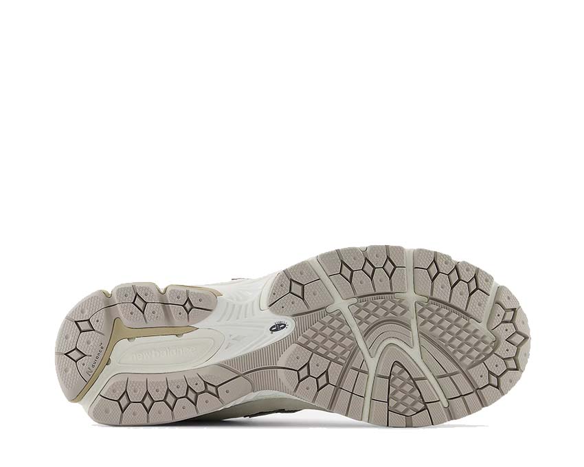 New Balance 2002R Sea Salt — vue arrière