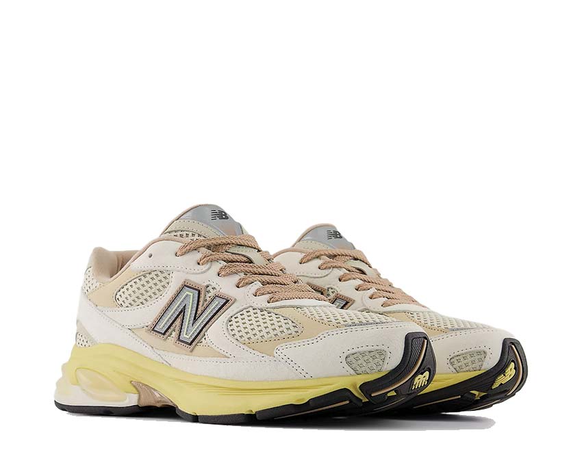 New Balance 2010 Linen vue latérale — coloris désert