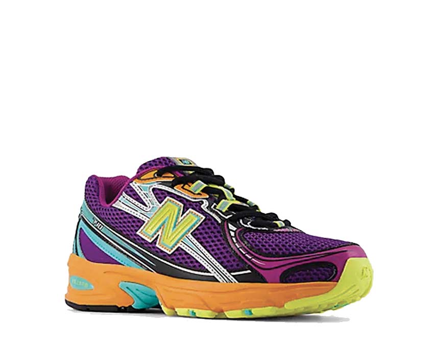 New Balance 740 Concord Grape vue latérale — silhouette Y2K et tige mesh colorée