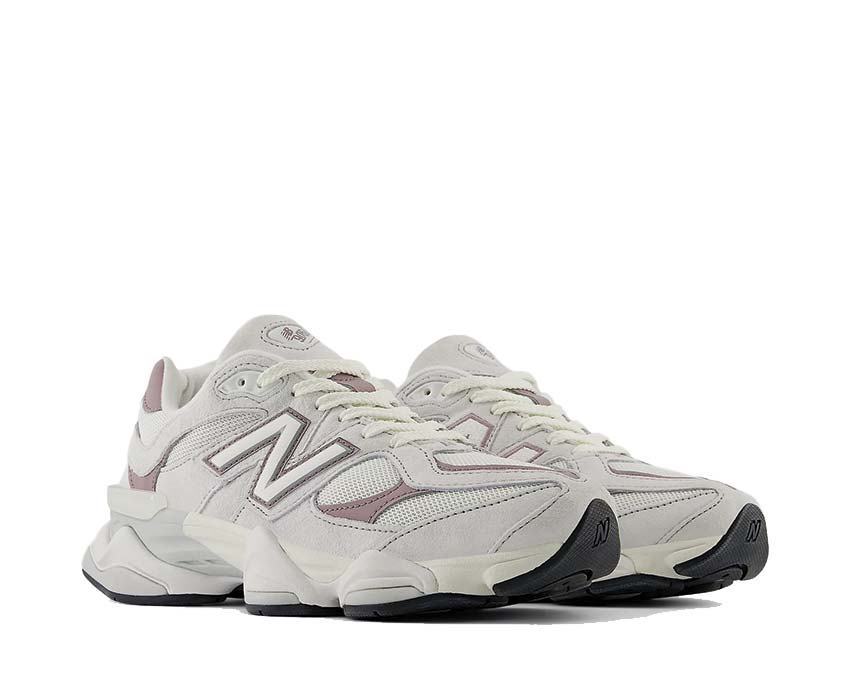New Balance 9060 Grey Matter Ice Wine vue latérale — tige suède et mesh