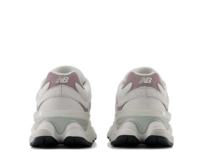 New Balance 9060 Grey Matter Ice Wine semelle — plateforme chunky cushioning